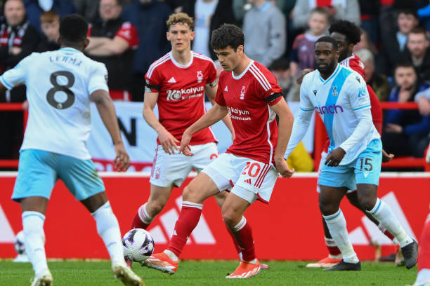 为我们敲响 为我们敲响